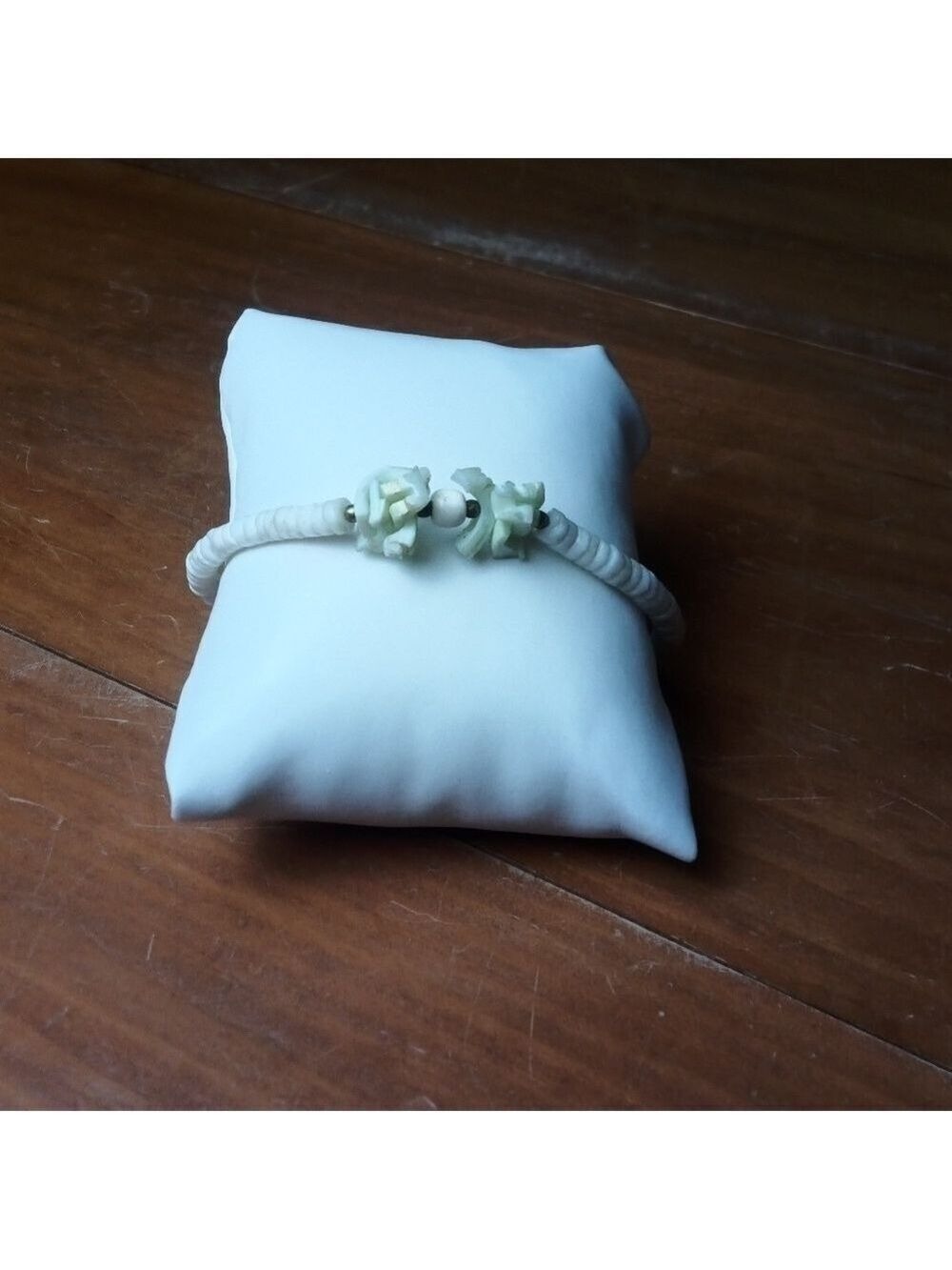 Bracelet White Light Green Stones Brass Hardware